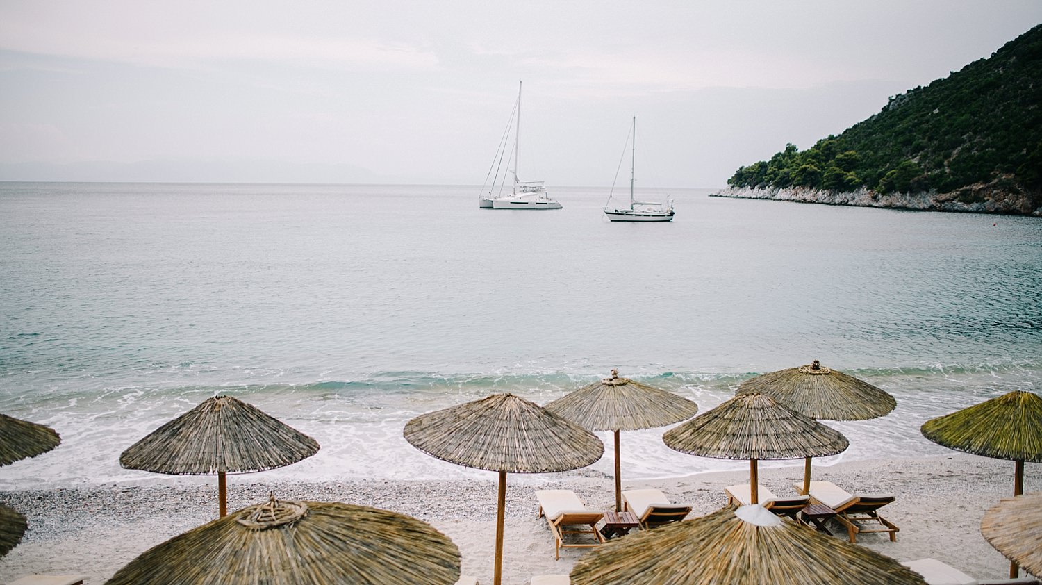 beach wedding in Skopelos